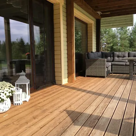 Kaeaenu Puhkemaja Ferienhaus *